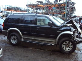 2001 MITSUBISHI MONTERO SPORT, 3.0L AUTO 2WD, COLOR BLACK, STK 153697